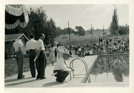 1958 HA 072c Swimming pool gala scene