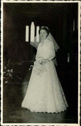 1956 HA 055a Chapel Harris wedding