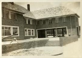 1953 HA 007b Collins House north