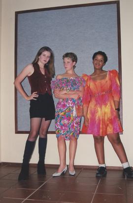 1999 GC Fashion show fundraiser 001