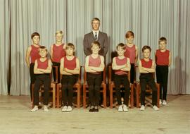 1971 BP Gymnastics team ST p058
