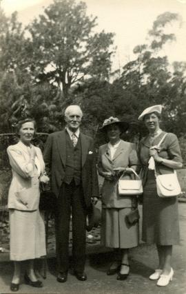 1950c Leake family group in garden 002