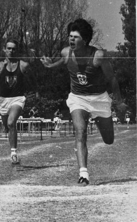 1983 BC Athletics scenes NIS 010